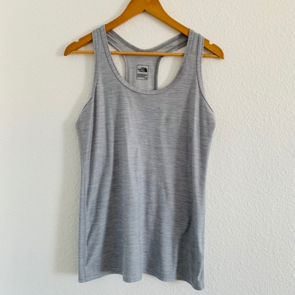 THE NORTH FACE Large Tank Top